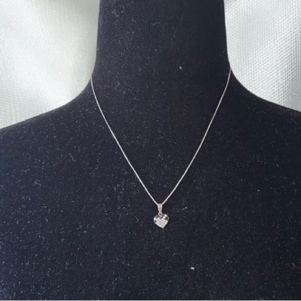 NECKLACE 2/$25 silver and small crystal pendant